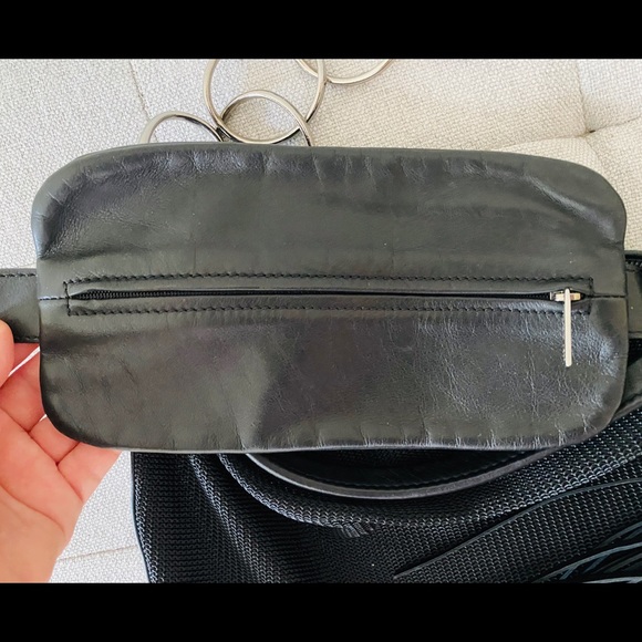 SOLD π Chanel Vintage Mesh and Leather Tassel Bag - Picture 6 of 13